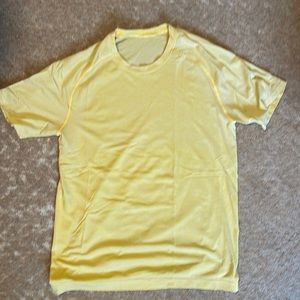 Lululemon metal vent tech 2.0 shirt (Medium)